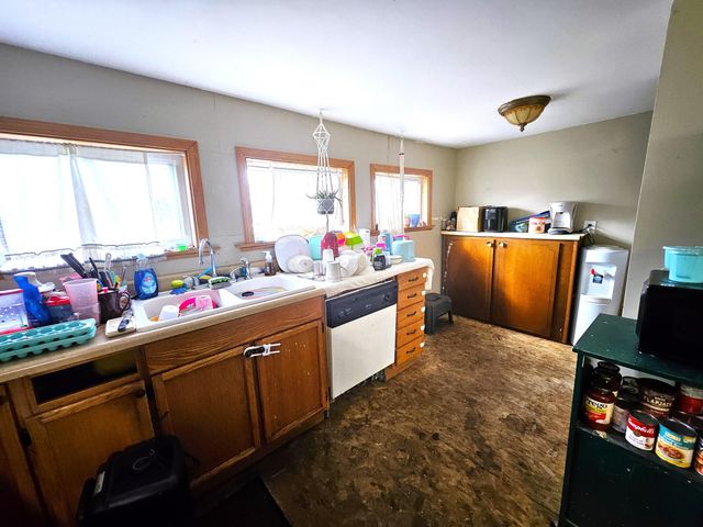 218 S Cherry Street, Flushing, MI 48433