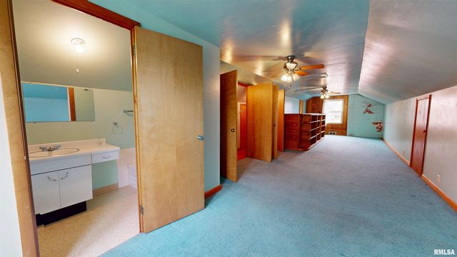 818 W TRUITT Avenue, Chillicothe, IL 61523