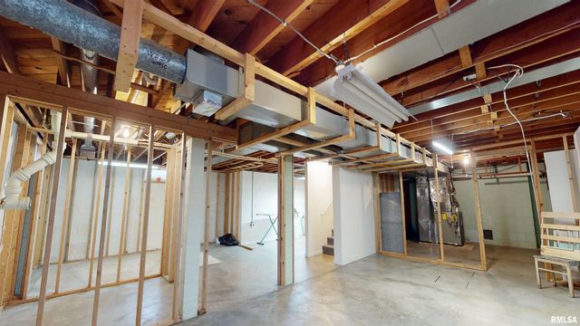 818 W TRUITT Avenue, Chillicothe, IL 61523