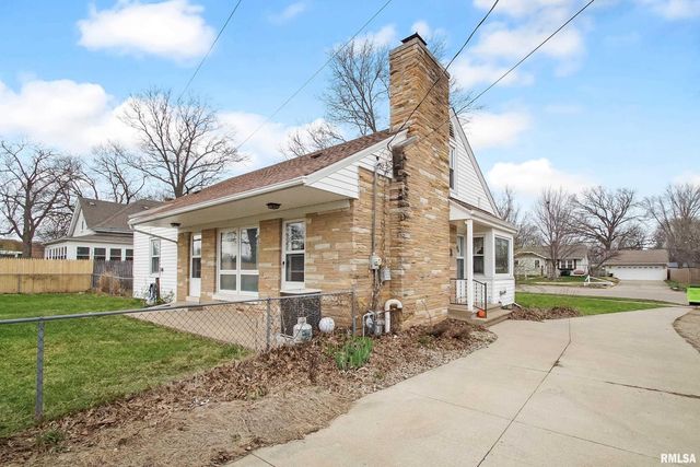 818 W TRUITT Avenue, Chillicothe, IL 61523