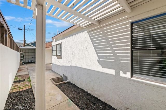 618 Randolph, Pomona, CA 91768