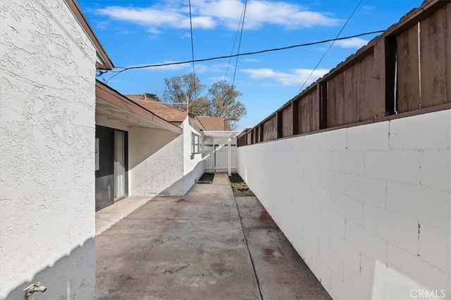 618 Randolph, Pomona, CA 91768