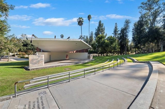 618 Randolph, Pomona, CA 91768