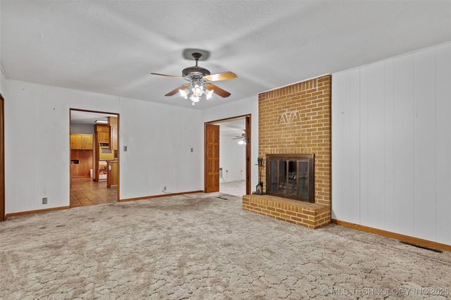 702 S 3rd Street, Davis, OK 73030