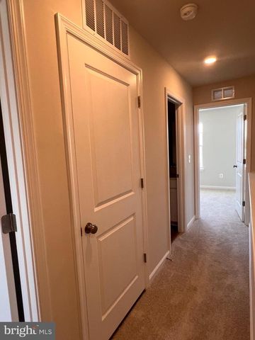 349 SHORT BRANCH DR, Ranson, WV 25438
