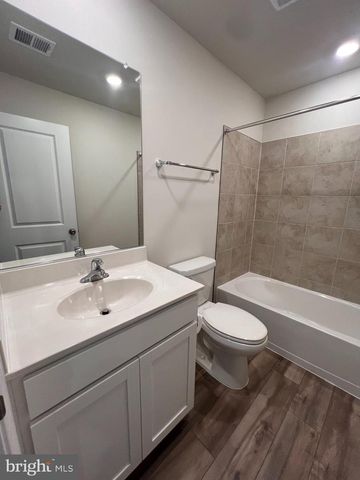 349 SHORT BRANCH DR, Ranson, WV 25438