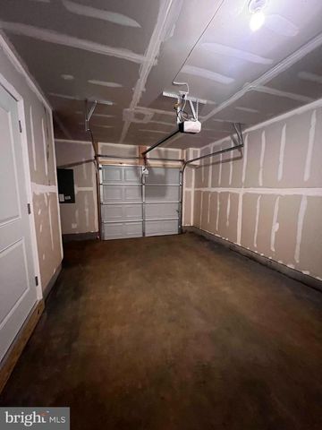 349 SHORT BRANCH DR, Ranson, WV 25438
