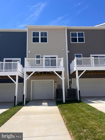 349 SHORT BRANCH DR, Ranson, WV 25438
