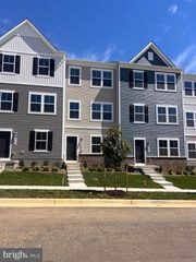 349 SHORT BRANCH DR, Ranson, WV 25438