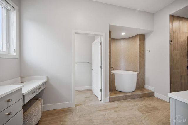 5765 Sanctuary Place, Cincinnati, OH 45230