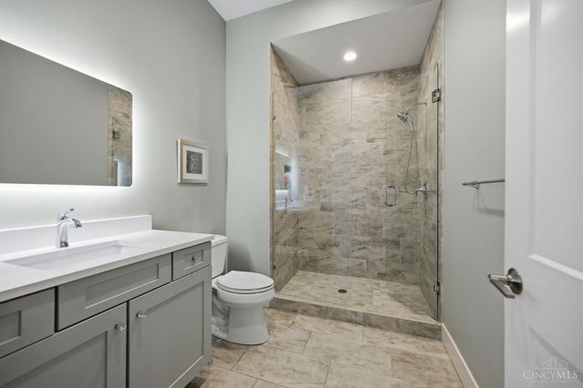 5765 Sanctuary Place, Cincinnati, OH 45230