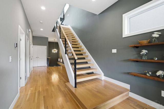 5765 Sanctuary Place, Cincinnati, OH 45230