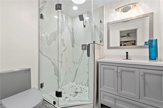 2101 N Westwood Avenue, Santa Ana, CA 92706