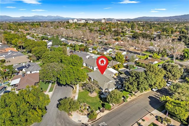 2101 N Westwood Avenue, Santa Ana, CA 92706