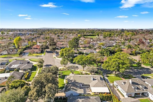 2101 N Westwood Avenue, Santa Ana, CA 92706