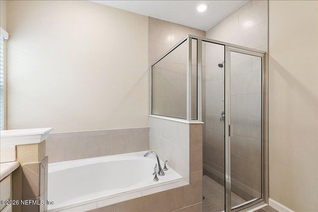 1694 MATHEWS MANOR Drive, Jacksonville, FL 32211