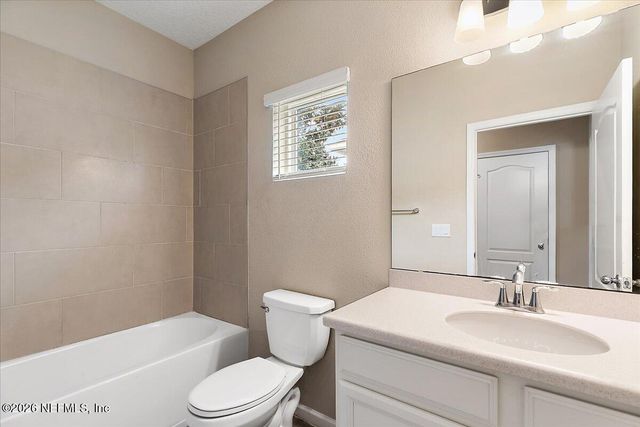 1694 MATHEWS MANOR Drive, Jacksonville, FL 32211