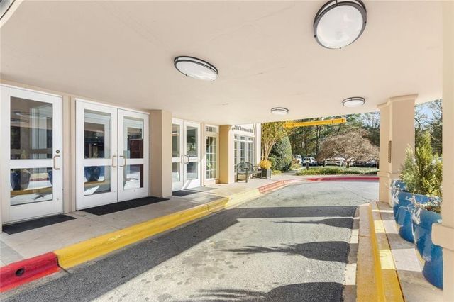 1501 Clairmont Road 323, Decatur, GA 30033