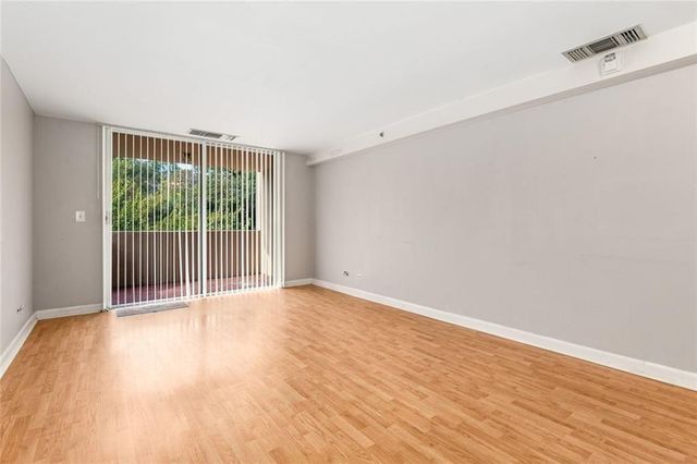 1501 Clairmont Road 323, Decatur, GA 30033