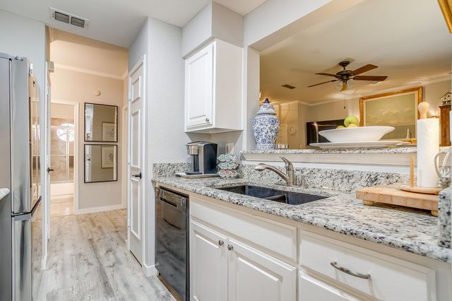 3451 Monticello Park Place, Fort Worth, TX 76107
