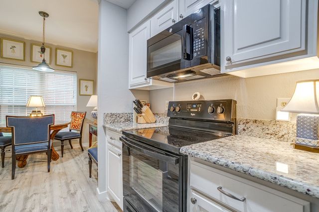 3451 Monticello Park Place, Fort Worth, TX 76107