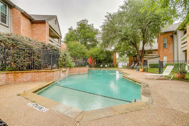 3451 Monticello Park Place, Fort Worth, TX 76107