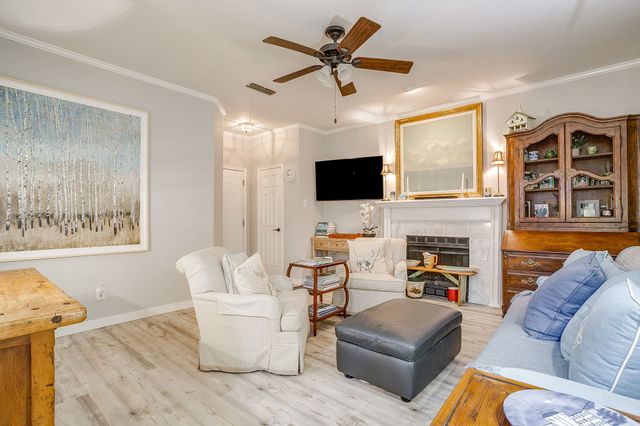 3451 Monticello Park Place, Fort Worth, TX 76107