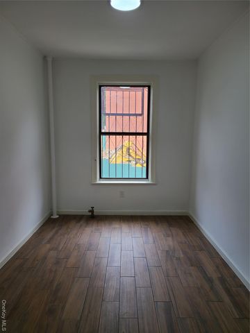 1309 Seneca Avenue, Bronx, NY 10474