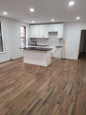 1309 Seneca Avenue, Bronx, NY 10474