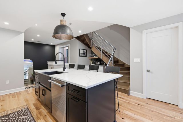 208 Wade Street, Cincinnati, OH 45202
