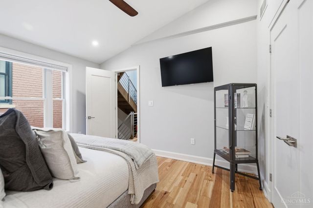208 Wade Street, Cincinnati, OH 45202