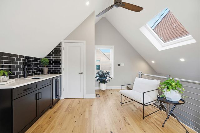 208 Wade Street, Cincinnati, OH 45202