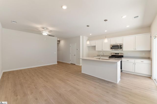 44 Nonnington Way, Taylors, SC 29687