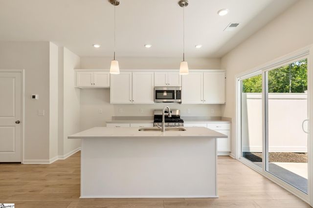 44 Nonnington Way, Taylors, SC 29687