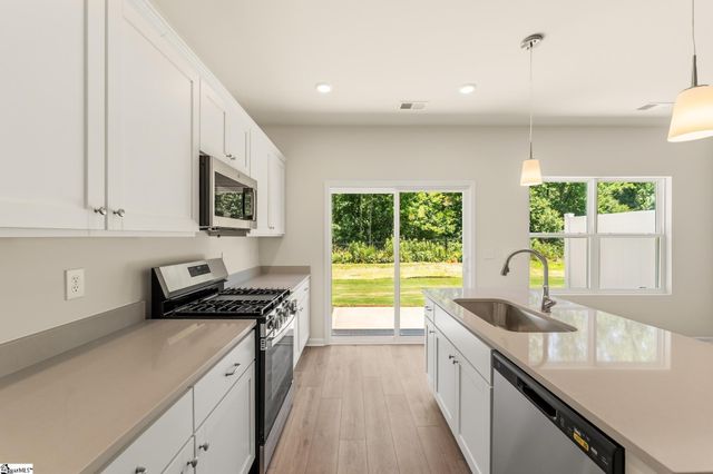 44 Nonnington Way, Taylors, SC 29687