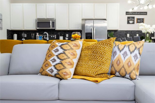 650 LAS FUENTES, Kissimmee, FL 34746