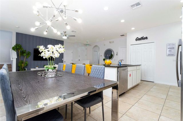 650 LAS FUENTES, Kissimmee, FL 34746