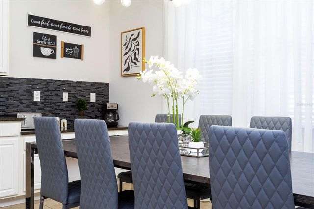 650 LAS FUENTES, Kissimmee, FL 34746