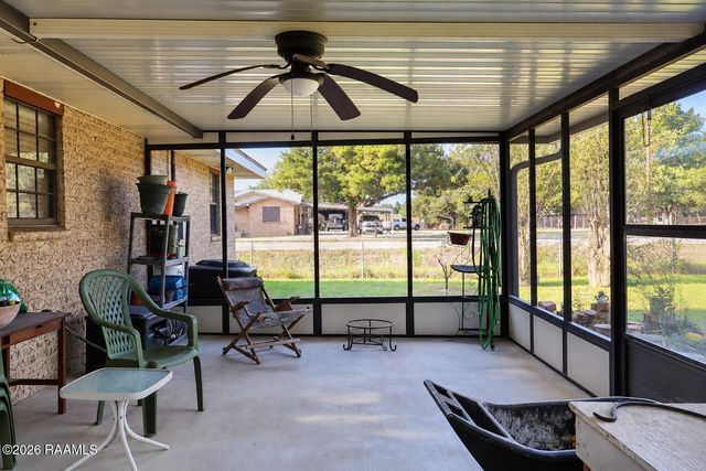 101 Bloomfield Drive, Carencro, LA 70520