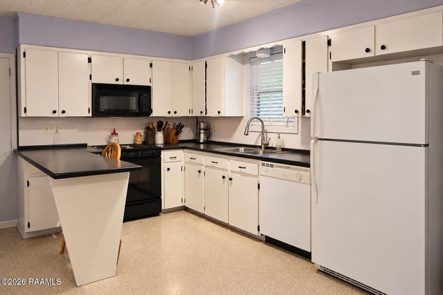 101 Bloomfield Drive, Carencro, LA 70520