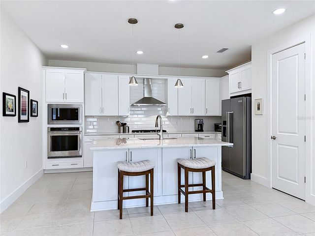 18604 DAYSPRING PLACE, Venice, FL 34293