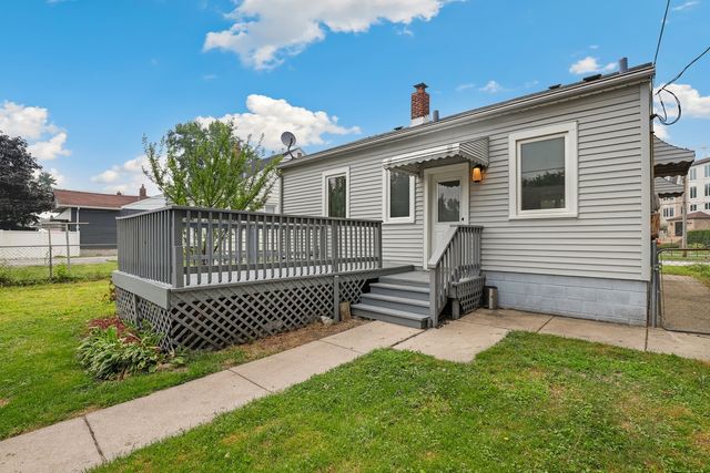 18538 Wentworth Avenue, Lansing, IL 60438