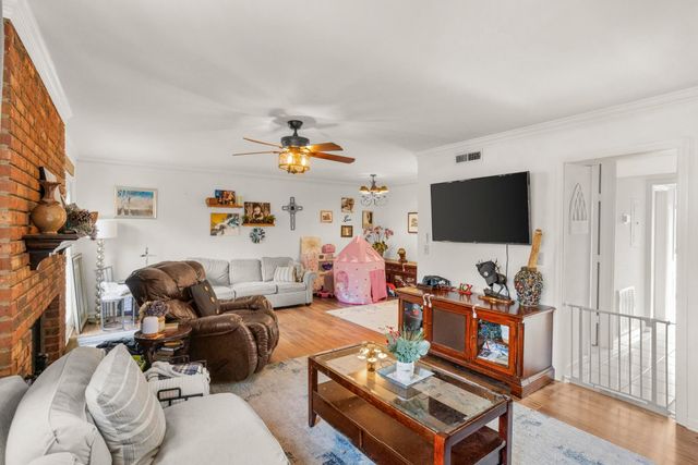 911 Brentwood Pt, Brentwood, TN 37027