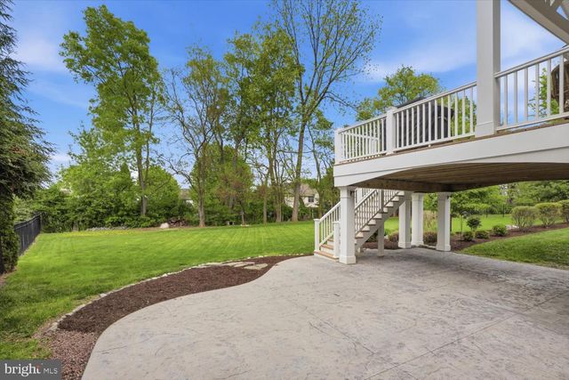 162 HUNTINGWOOD DR, Lancaster, PA 17602