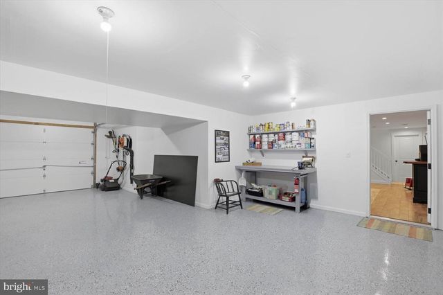 162 HUNTINGWOOD DR, Lancaster, PA 17602