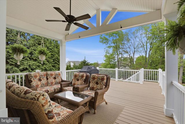 162 HUNTINGWOOD DR, Lancaster, PA 17602