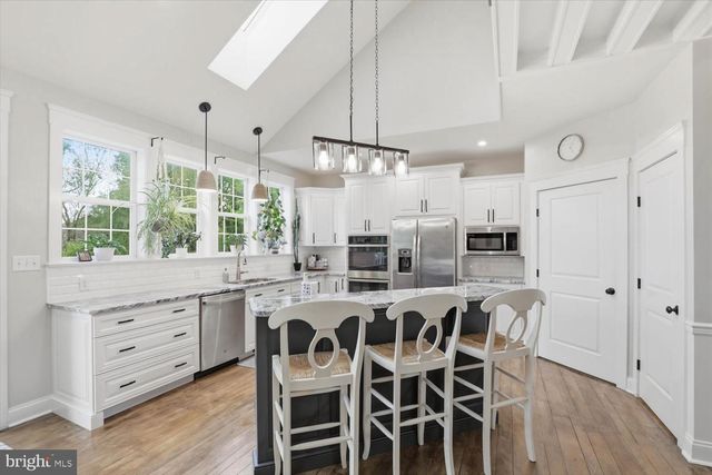 162 HUNTINGWOOD DR, Lancaster, PA 17602