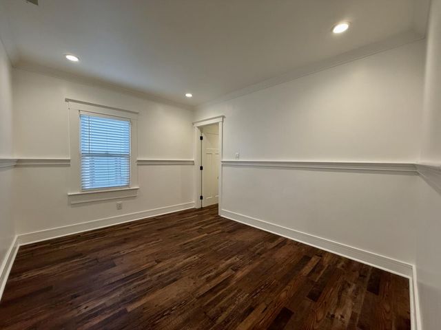350 Santa Clara Avenue, Oakland, CA 94610
