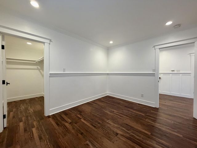 350 Santa Clara Avenue, Oakland, CA 94610