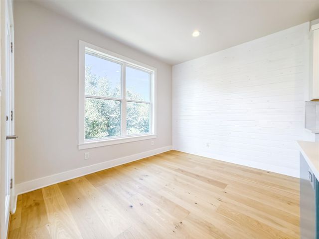 2304 Kellie Brooke RD 12, Spicewood, TX 78669